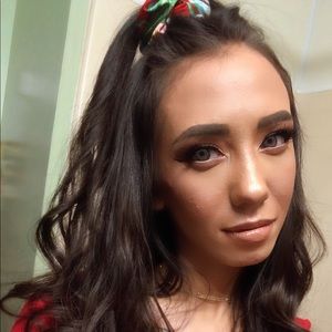 Meet your Posher, Gabby